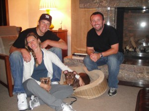 Mike with Tom Brady and Gisele Bundchen with dogs Lua and Vita